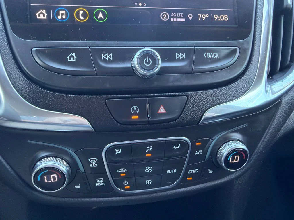 Used 2024 Summit White Chevrolet LT image 20