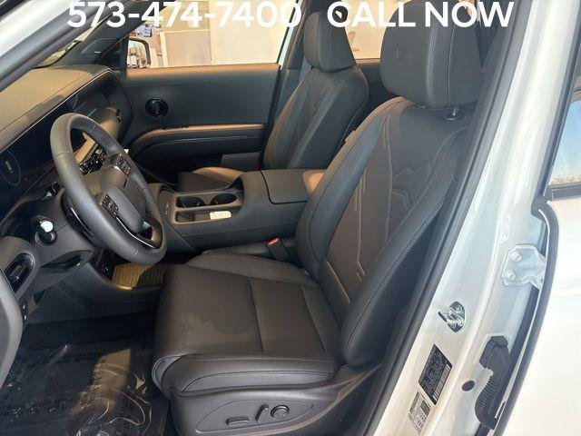 New 2026 White Hyundai XRT Pro image 10