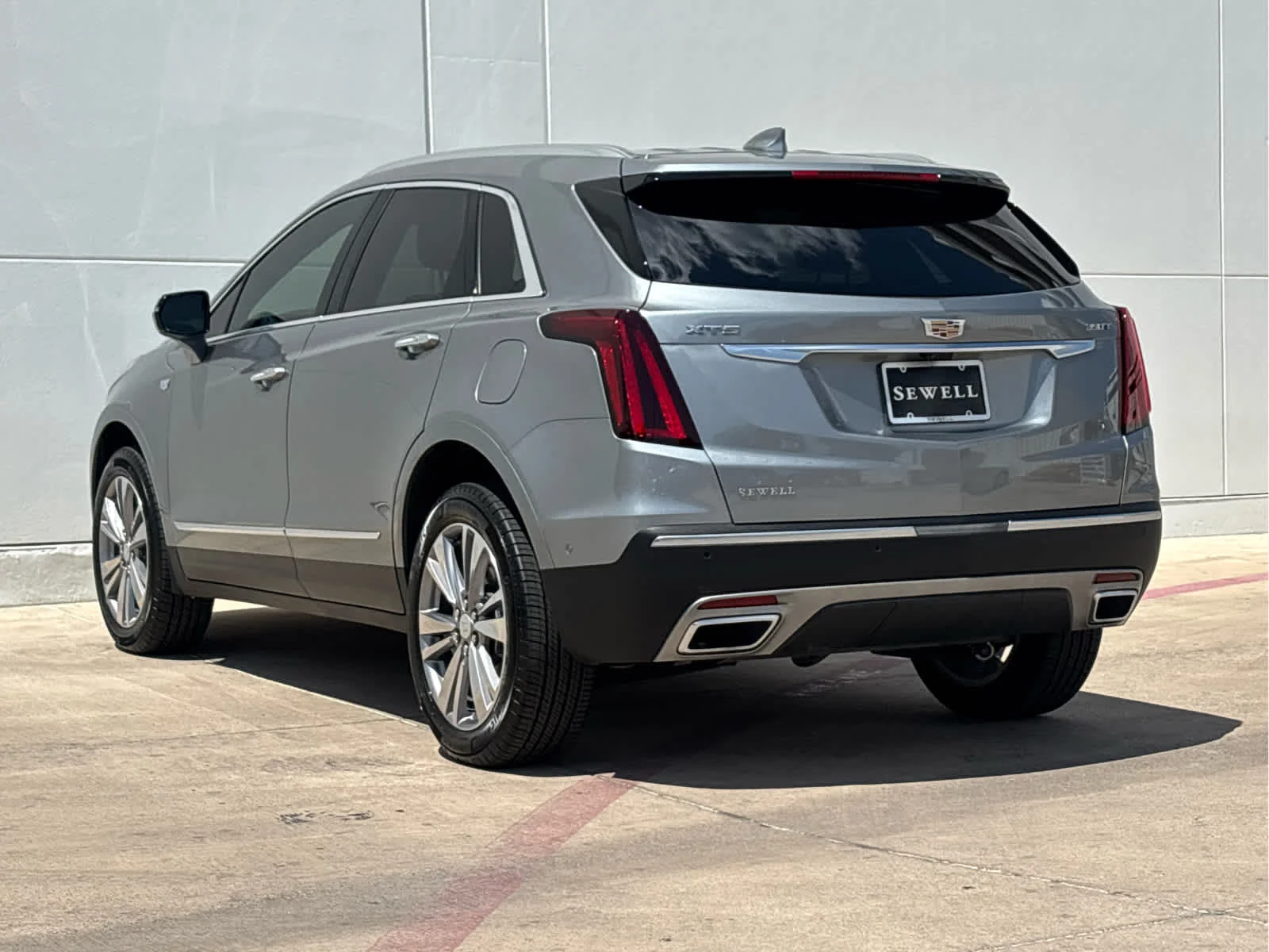 2026 Cadillac XT5 Premium Luxury - Photo 6