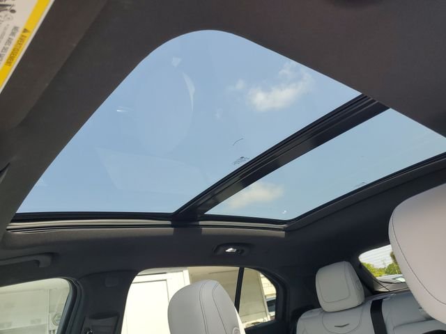 2024 Cadillac XT4 Sport - Photo 14