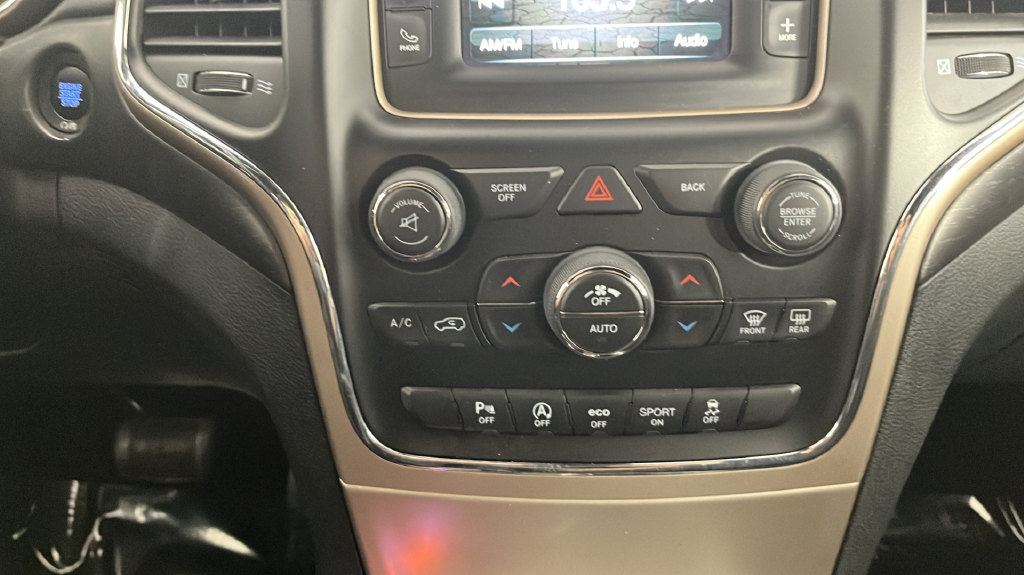 2017 Jeep Grand Cherokee Laredo - Photo 34