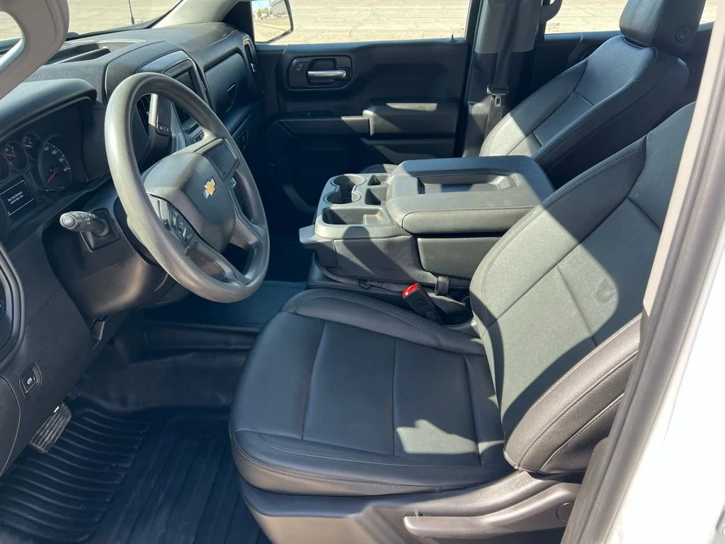 Used 2025 White Chevrolet WT image 11