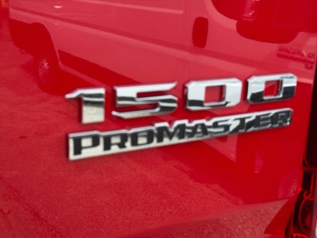 New 2026 Flame Red Clear-Coat Exterior Paint Ram Low Roof image 10