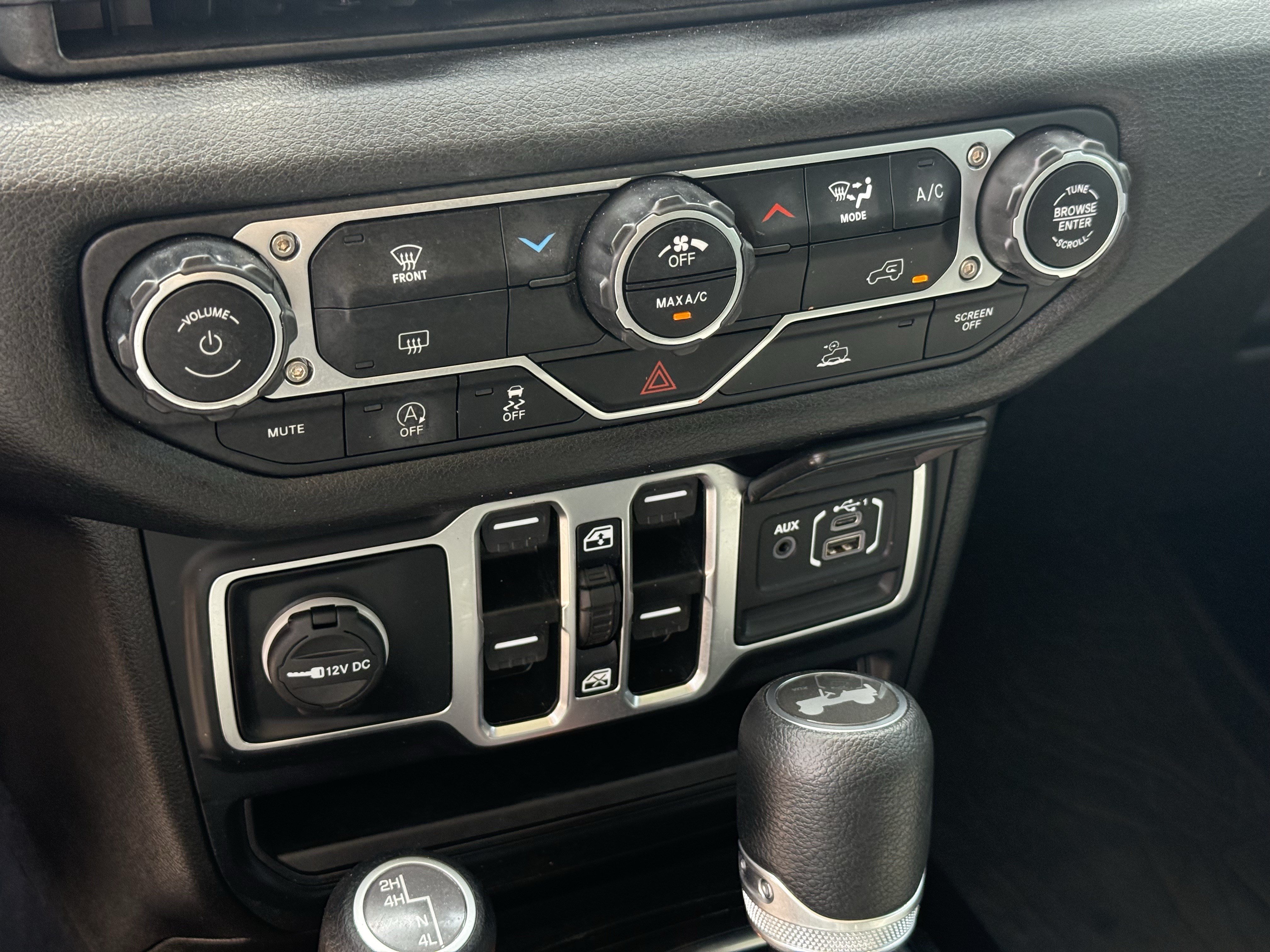 Used 2025 Mojito Clearcoat Jeep Sport image 22
