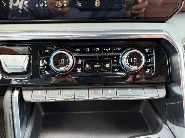 2026 GMC Sierra 2500HD Denali Ultimate - Photo 14
