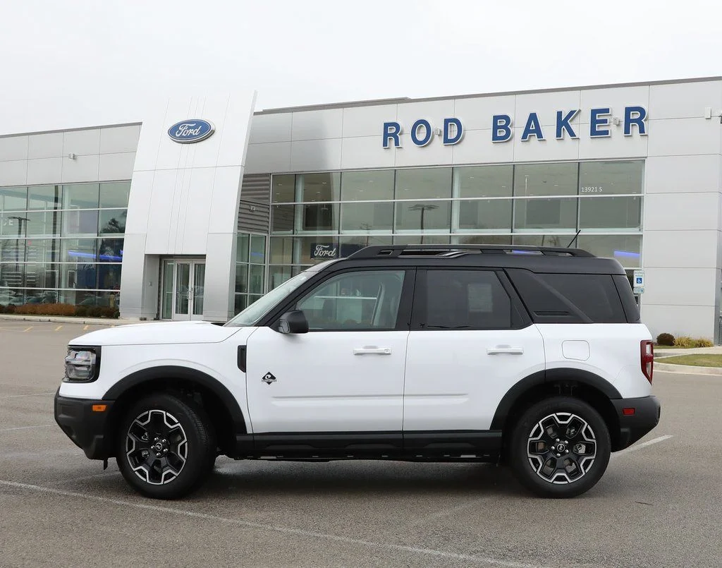 2025 Ford Bronco Sport Outer Banks 4X4's photo