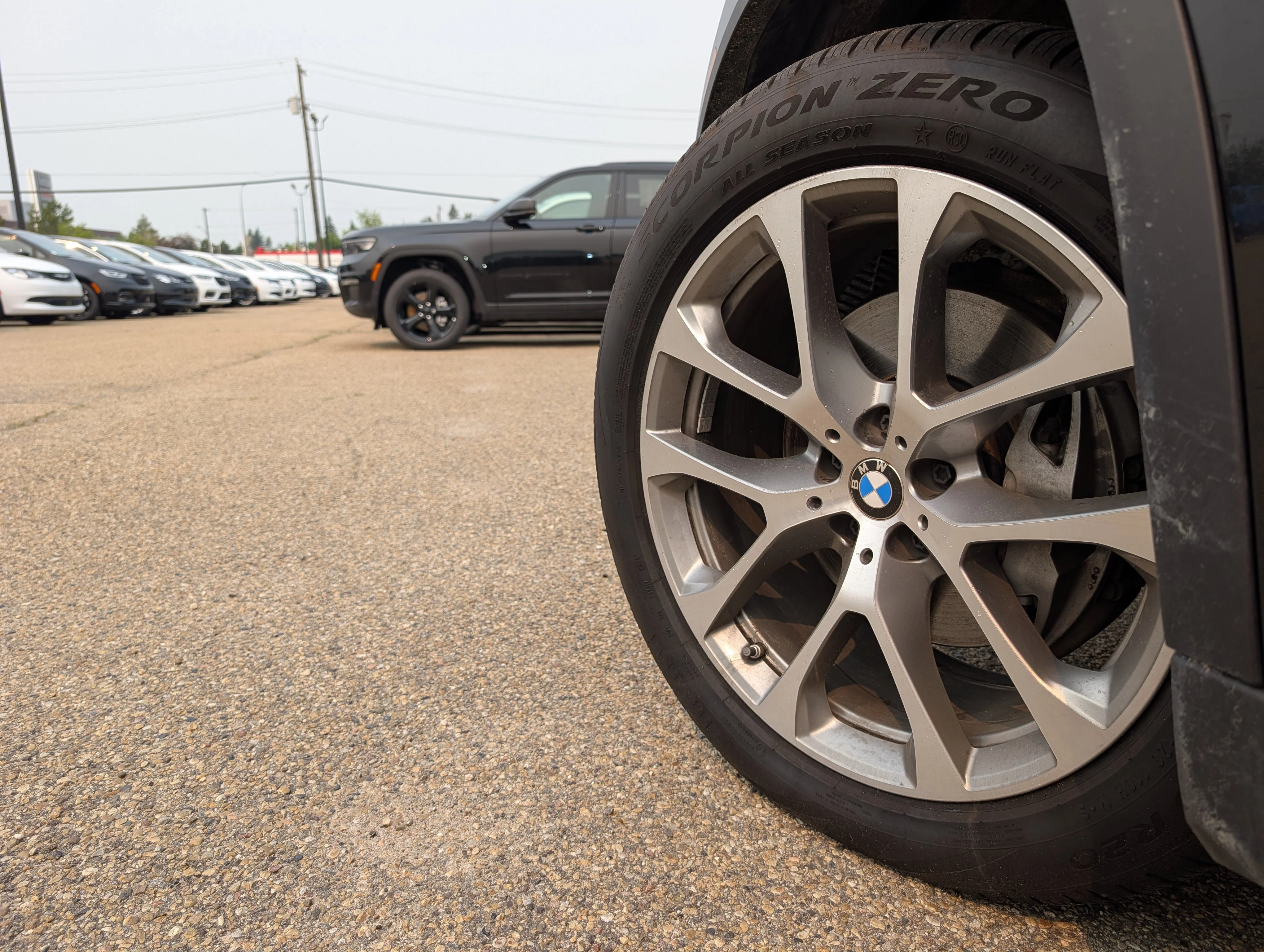Used 2024 Black Sapphire Metallic BMW xDrive40i image 12