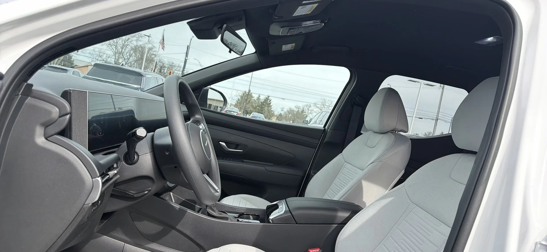 New 2026 Atlas White Hyundai SE image 9
