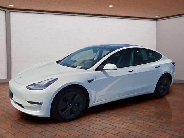 Used 2022 Pearl White Multi-Coat Tesla Long Range image 25