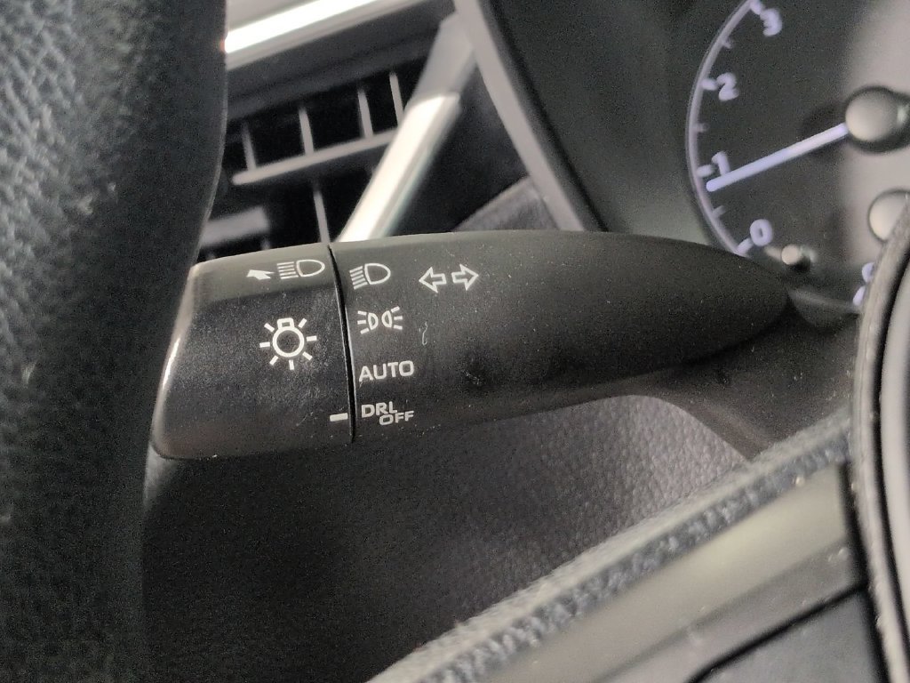 2024 Toyota Corolla LE - Photo 38