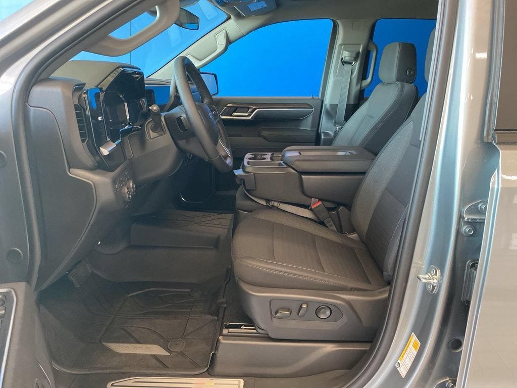 2026 Chevrolet Silverado 1500 RST - Photo 11