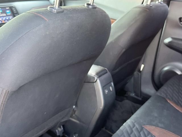 Used 2022 Gray Nissan SR image 19