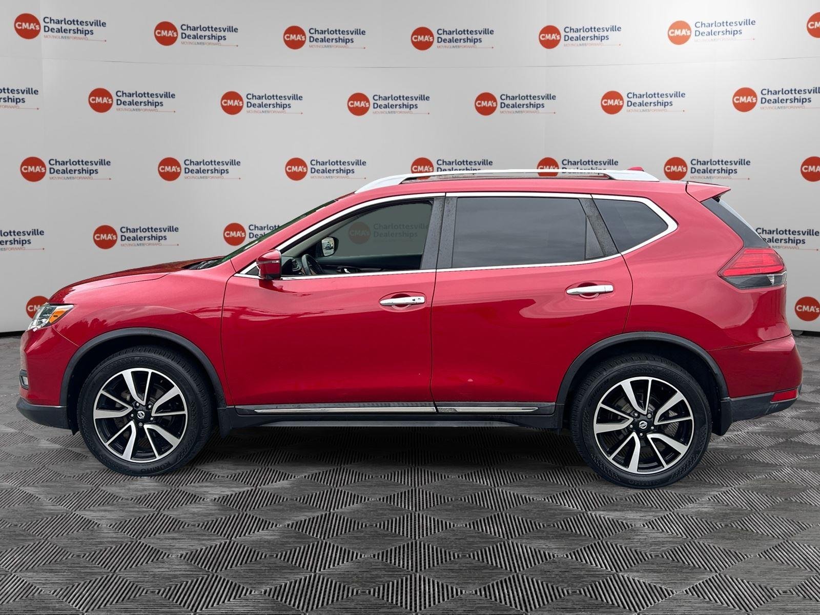 Used 2017 Palatial Ruby Nissan SL image 2