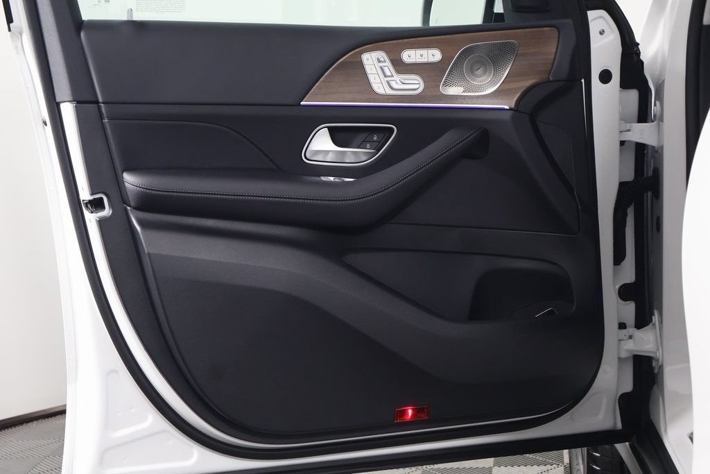 New 2026 Polar White Mercedes-Benz GLE 350 image 17