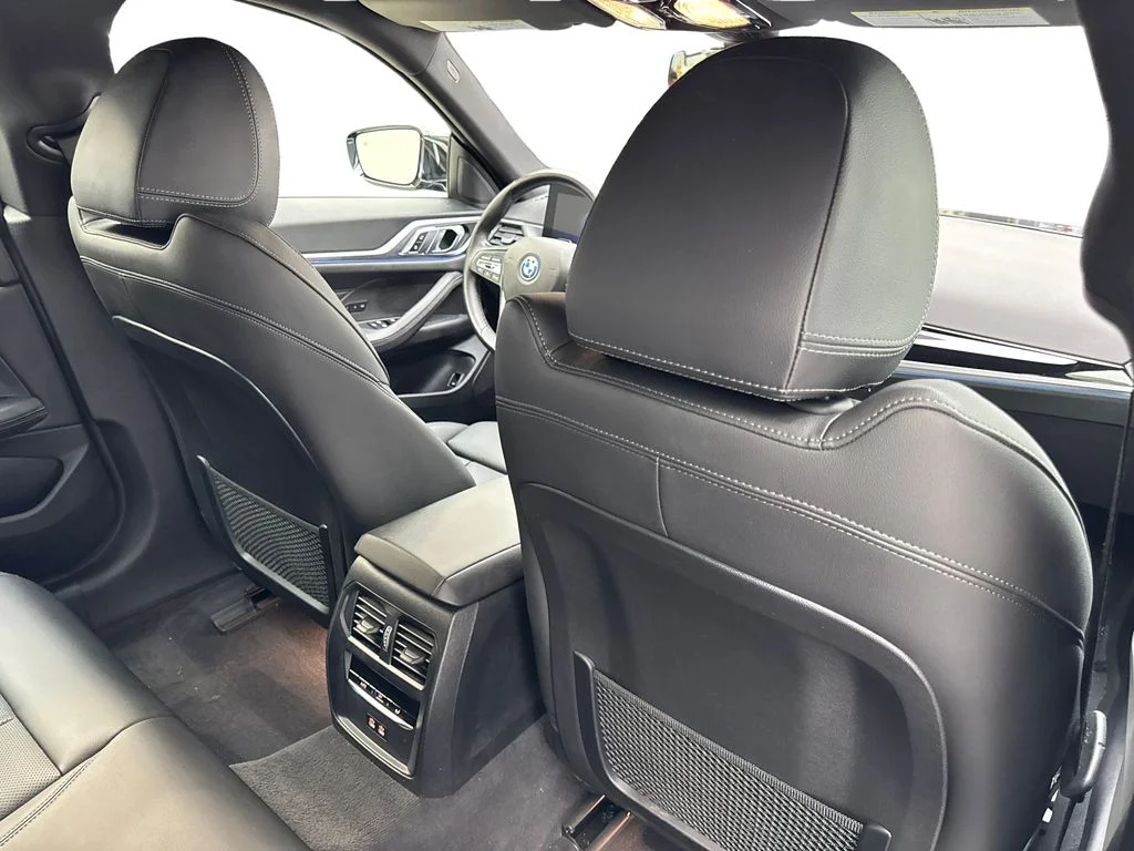 Used 2024 Black BMW eDrive35 image 41