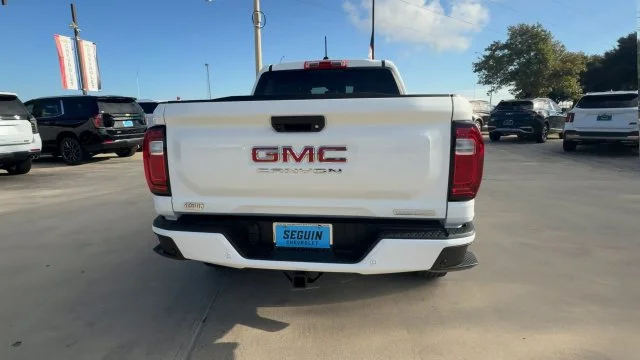 Used 2025 Summit White GMC Elevation image 7