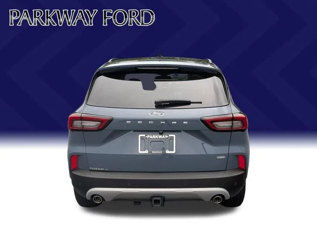 Used 2025 Blue Ford Base image 6