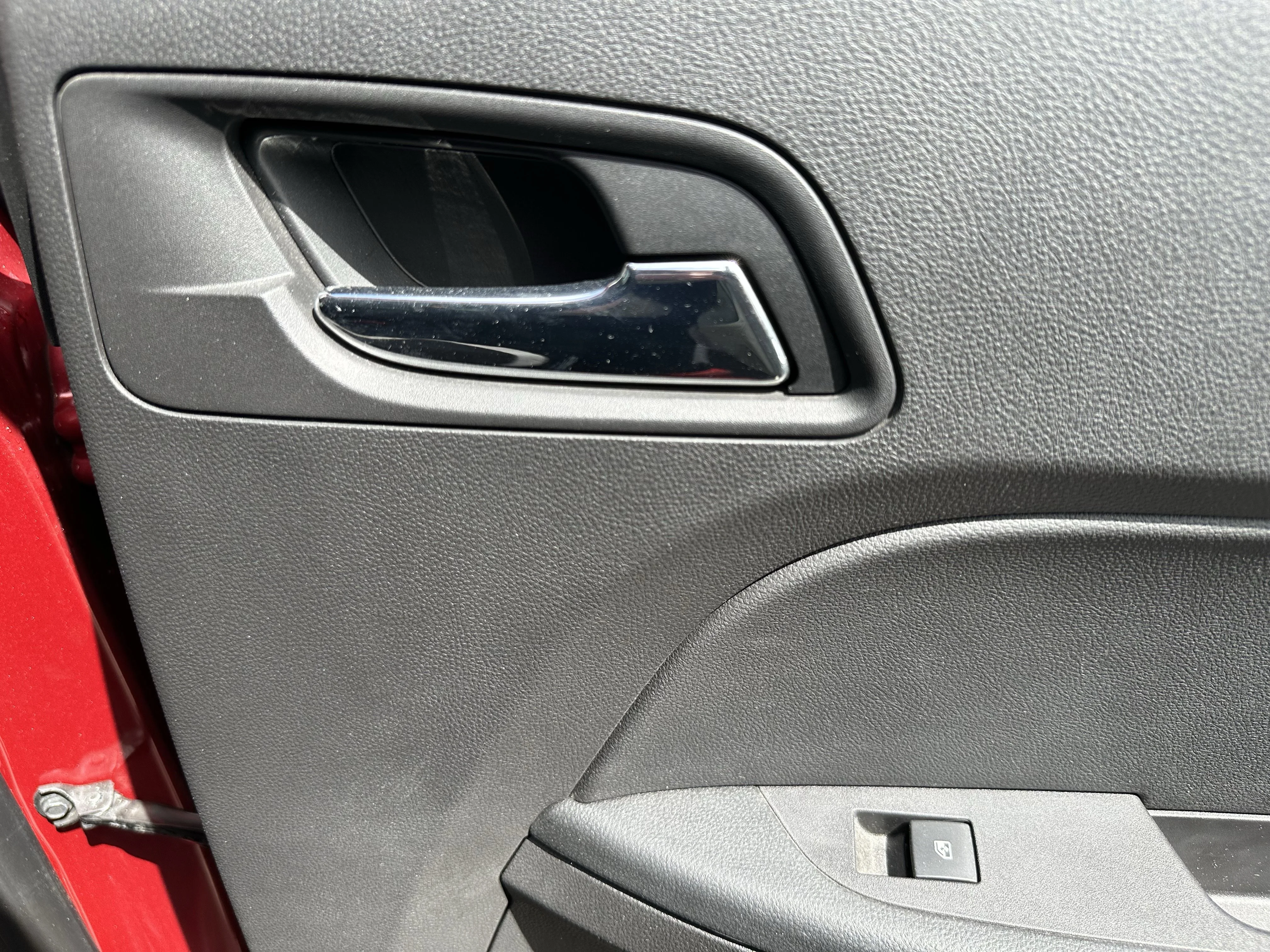 Used 2014 Red GMC SLE image 21