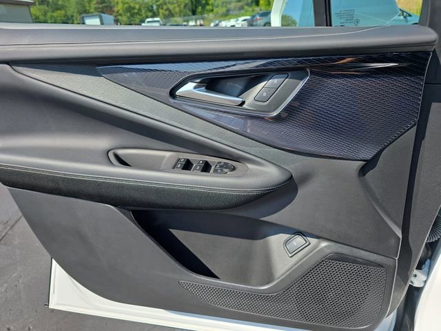 2025 Chevrolet Blazer EV LT - Photo 30