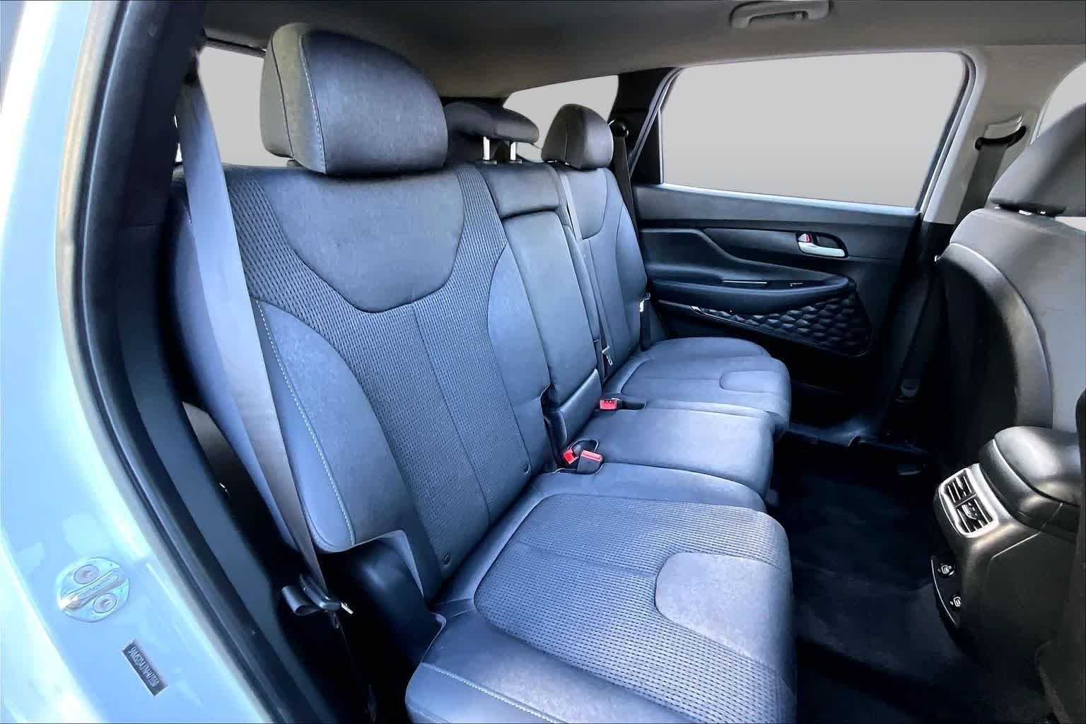 Used 2022 Quartz White Hyundai SEL image 19