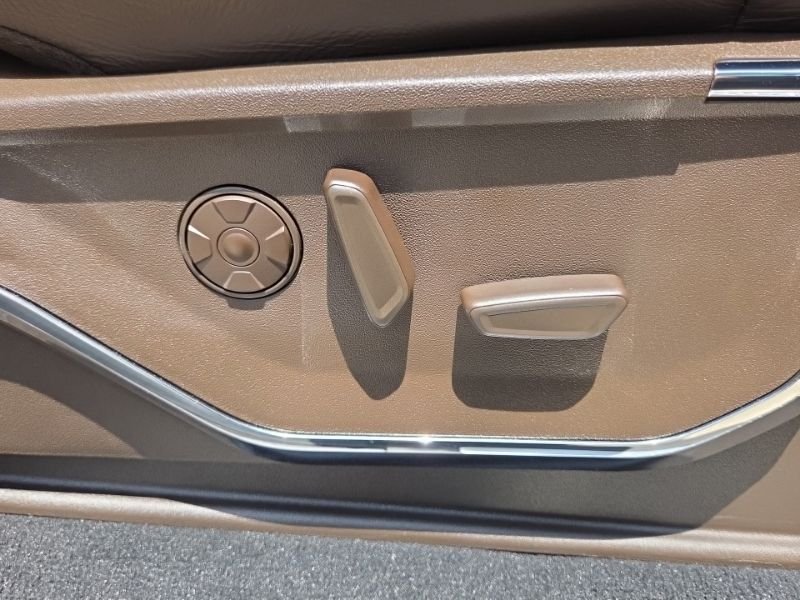 Used 2024 Brown Ford King Ranch image 21
