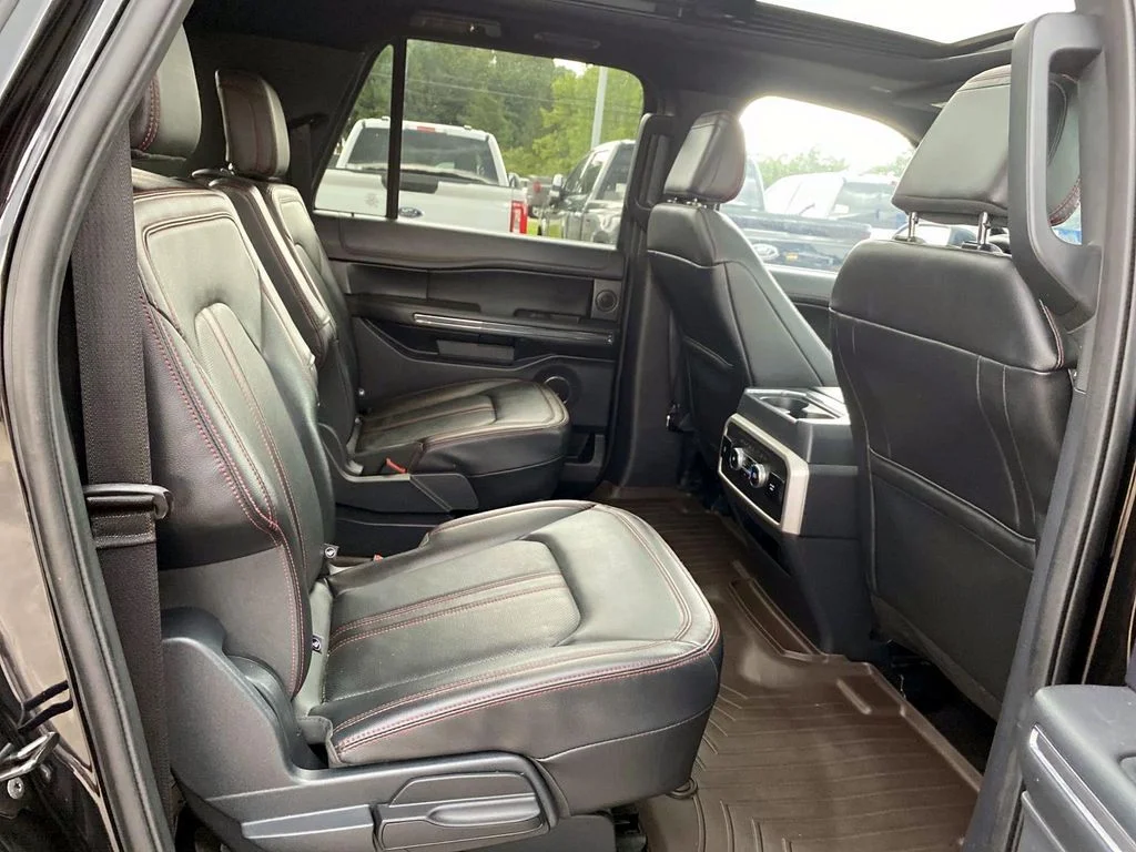 Used 2024 Black Ford Limited image 28