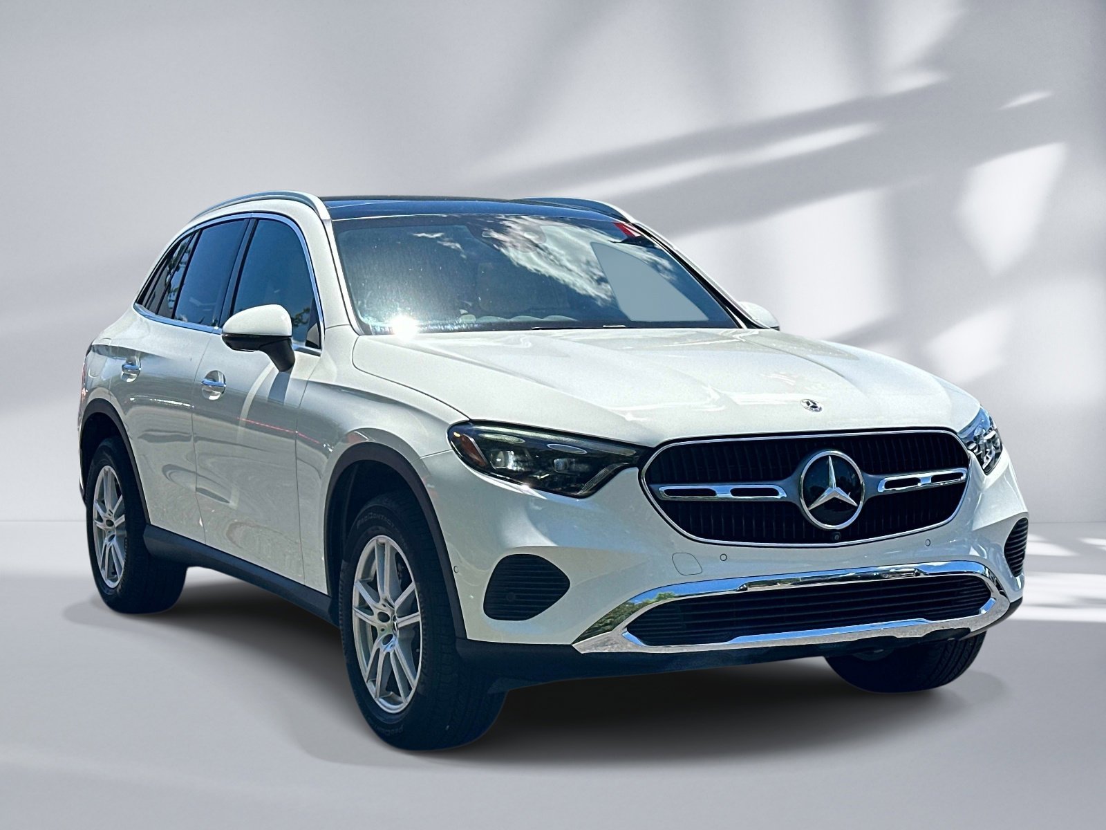 Certified Used 2023 Polar White Mercedes-Benz GLC 300 image 6