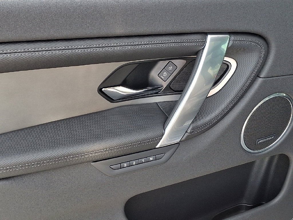 2026 Land Rover Discovery Sport Landmark - Photo 8