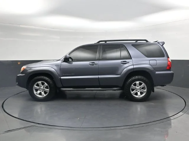 Used 2006 Galactic Gray Mica Toyota SR5 Sport image 9