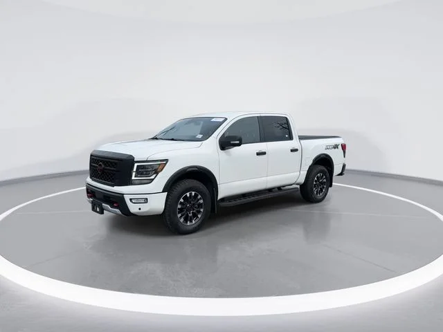 Used 2023 White Nissan PRO-4X image 3