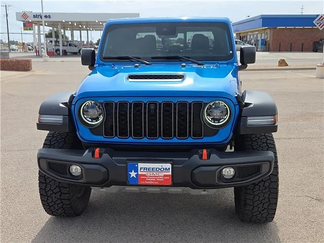 Used 2024 Hydro Blue Pearlcoat Jeep Mojave 4x4 Crew Cab 5 ft. box image 7