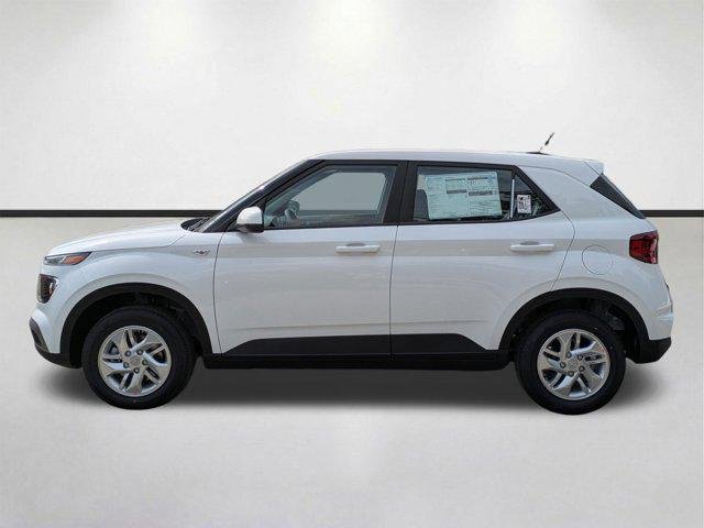 New 2026 Lunar White Hyundai SE image 8