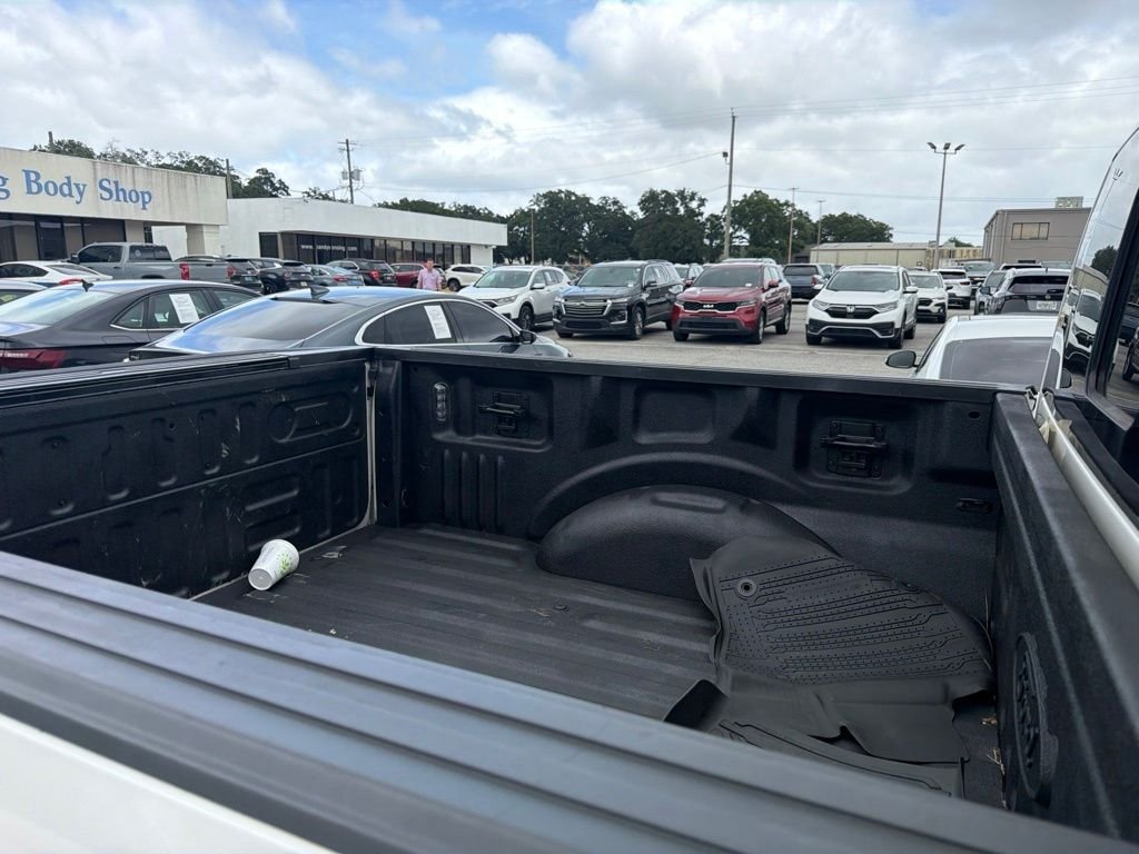 Used 2019 White Ford Platinum image 7