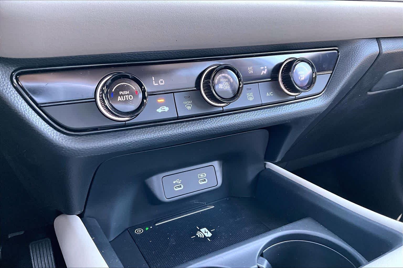 New 2027 Platinum White Pearl Honda LX image 20