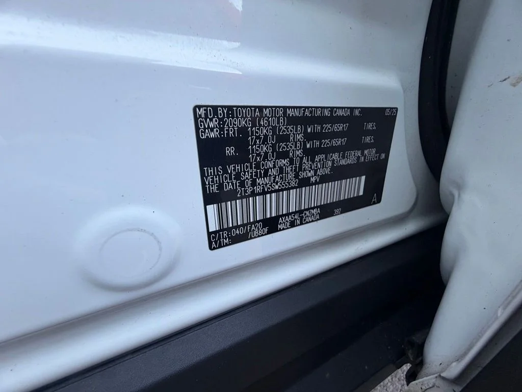 Used 2025 White Toyota XLE image 50