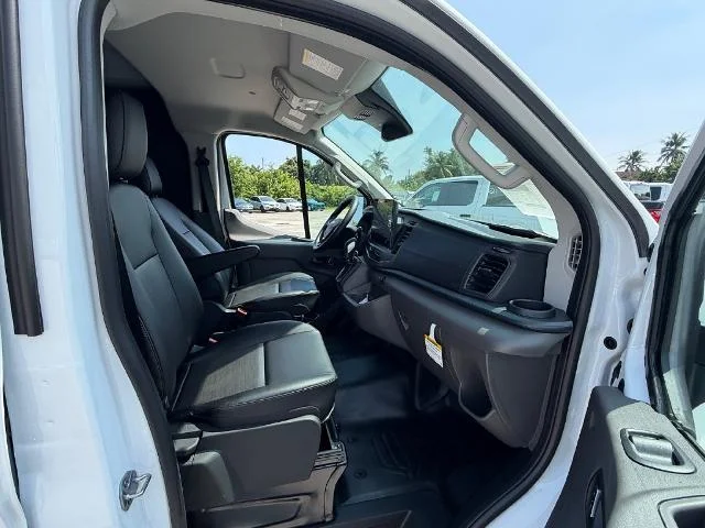New 2027 Oxford White Ford Cargo Van image 30