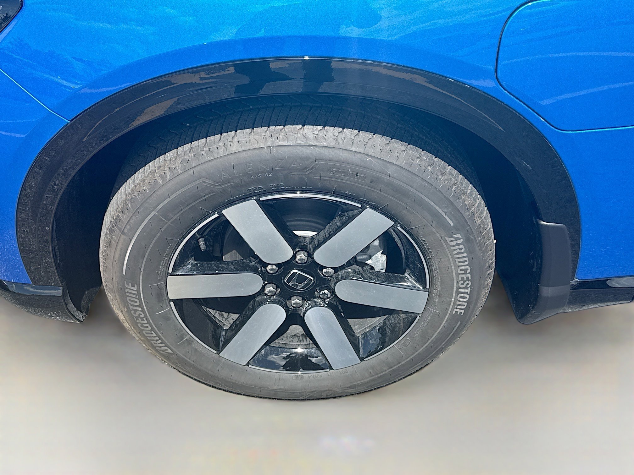 New 2026 Pacific Blue Metallic Honda Touring image 27