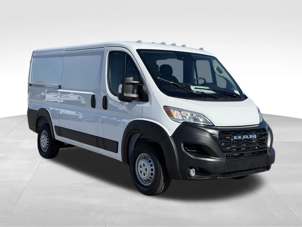 New 2026 Bright White Clear-Coat Exterior Paint RAM Low Roof image 7