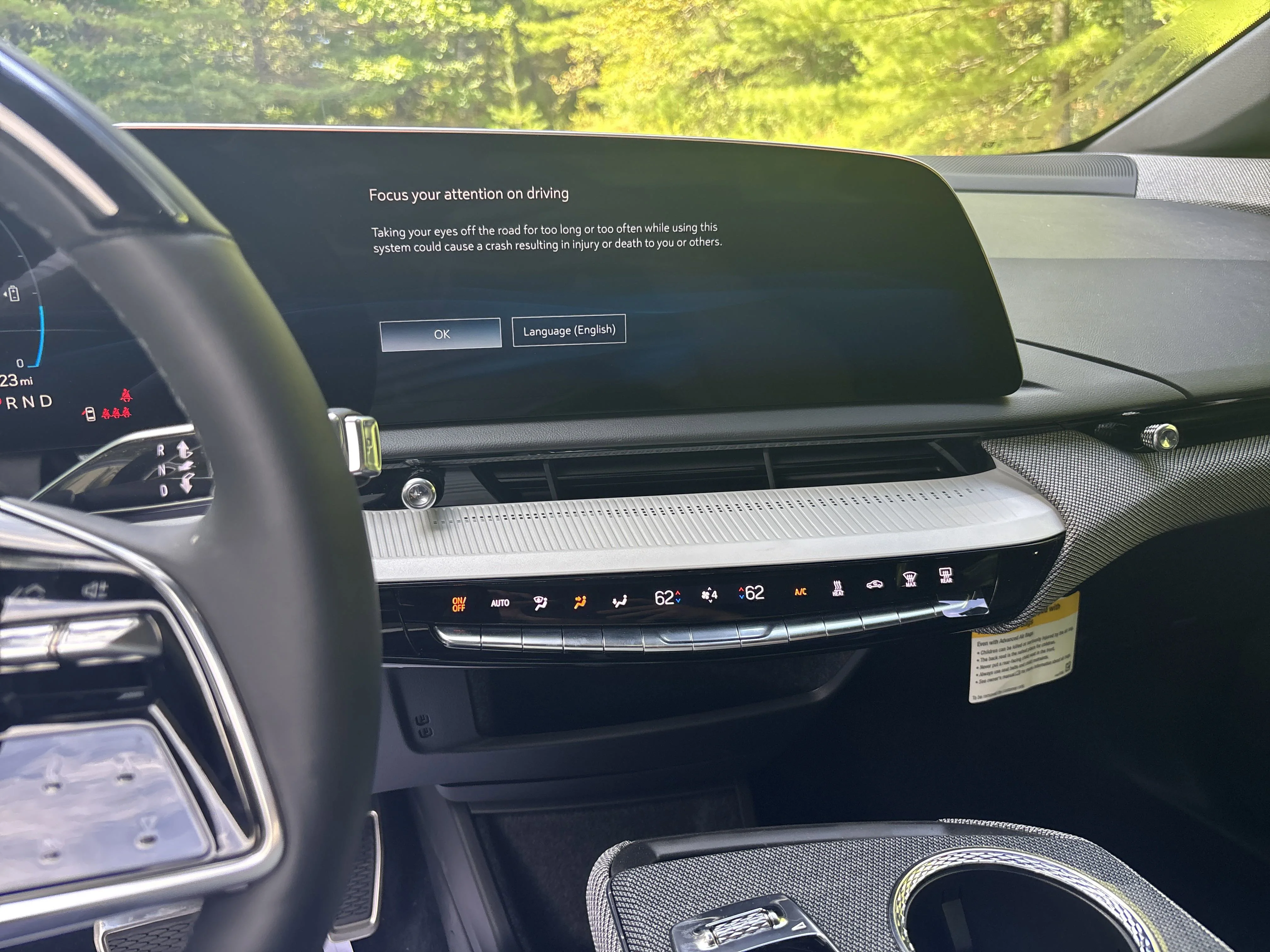 2025 Cadillac OPTIQ Sport 2 - Photo 15