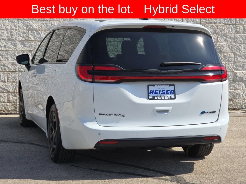 2024 Chrysler Pacifica PHEV Select - Photo 11