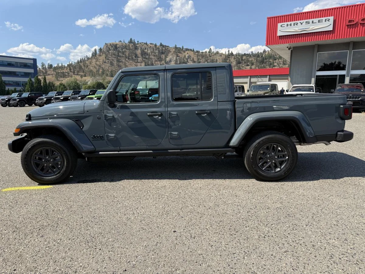New 2026 Dark blue Jeep Sport S image 3