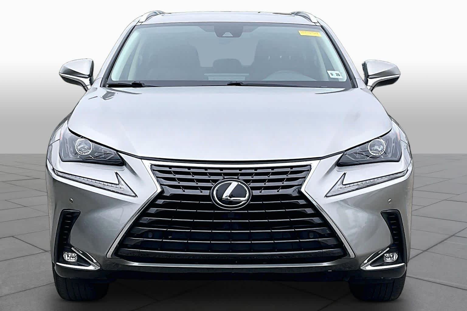 Used 2021 Atomic Silver Lexus  image 4