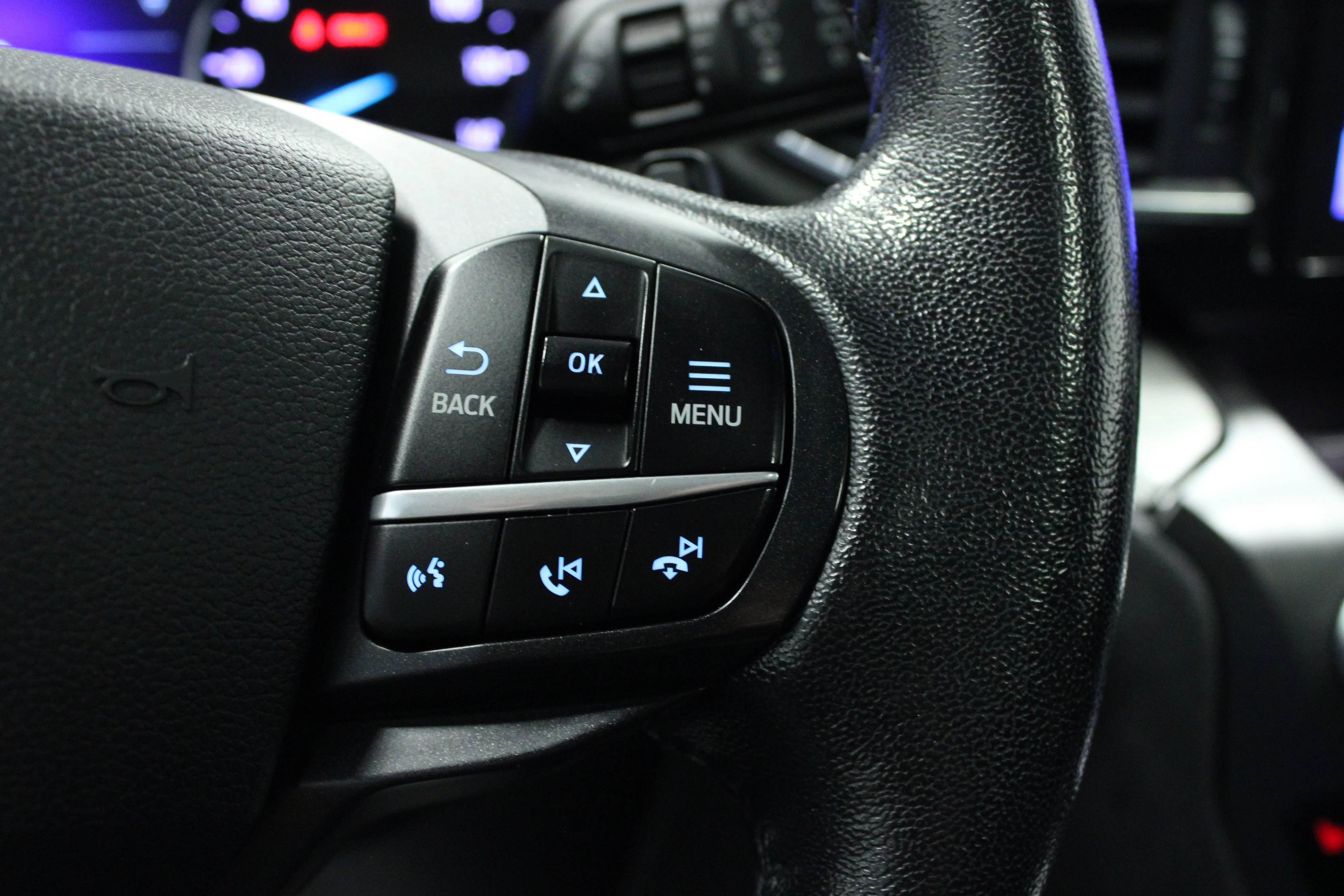 Used 2020 Black Metallic Ford XLT image 22