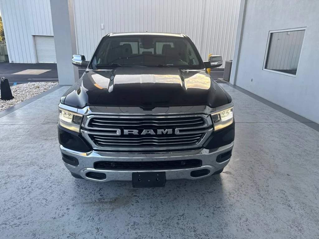 Used 2019 Diamond Black Cry Ram Laramie image 3