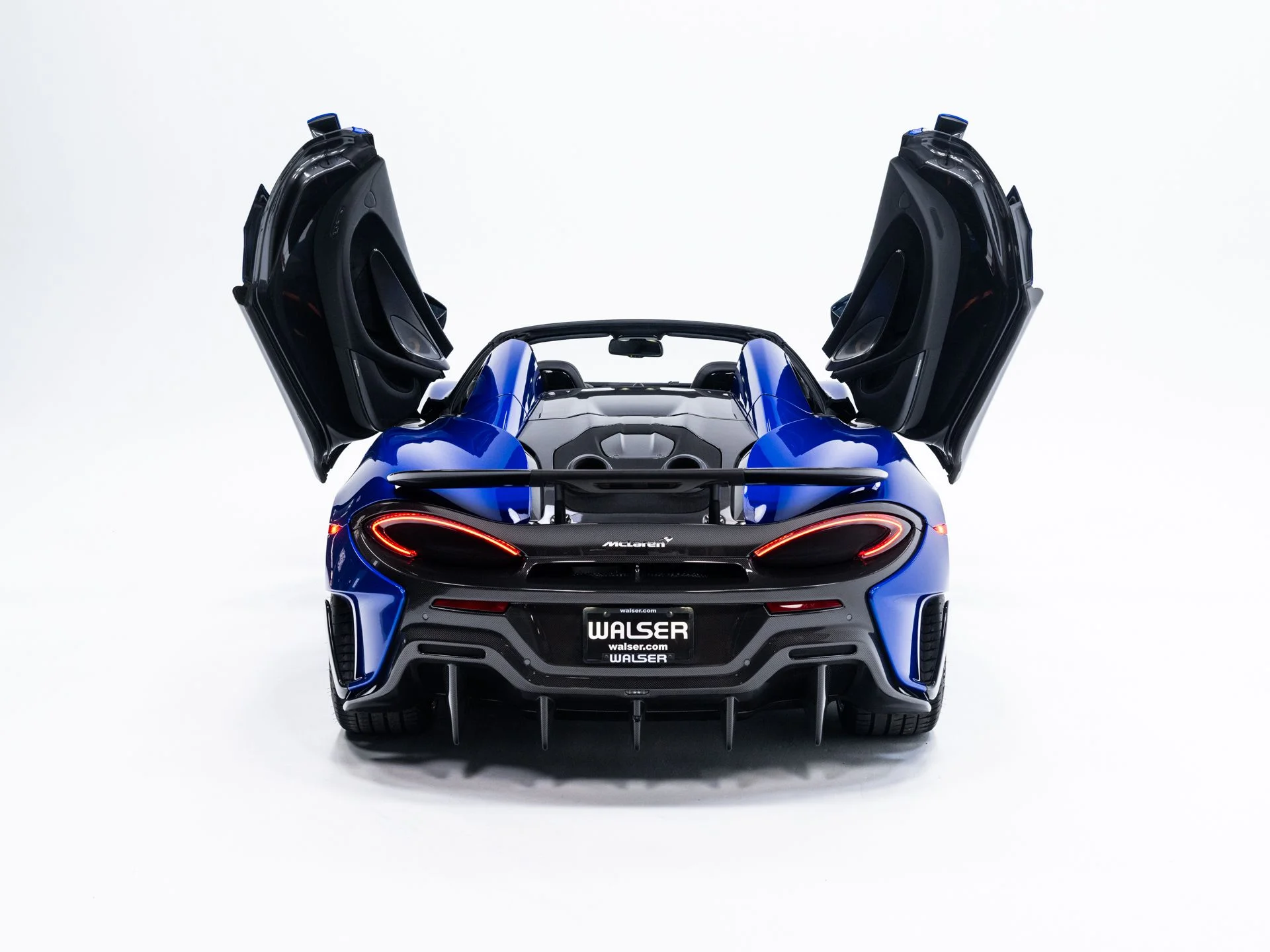 Used 2020 Burton Blue McLaren Spider image 7