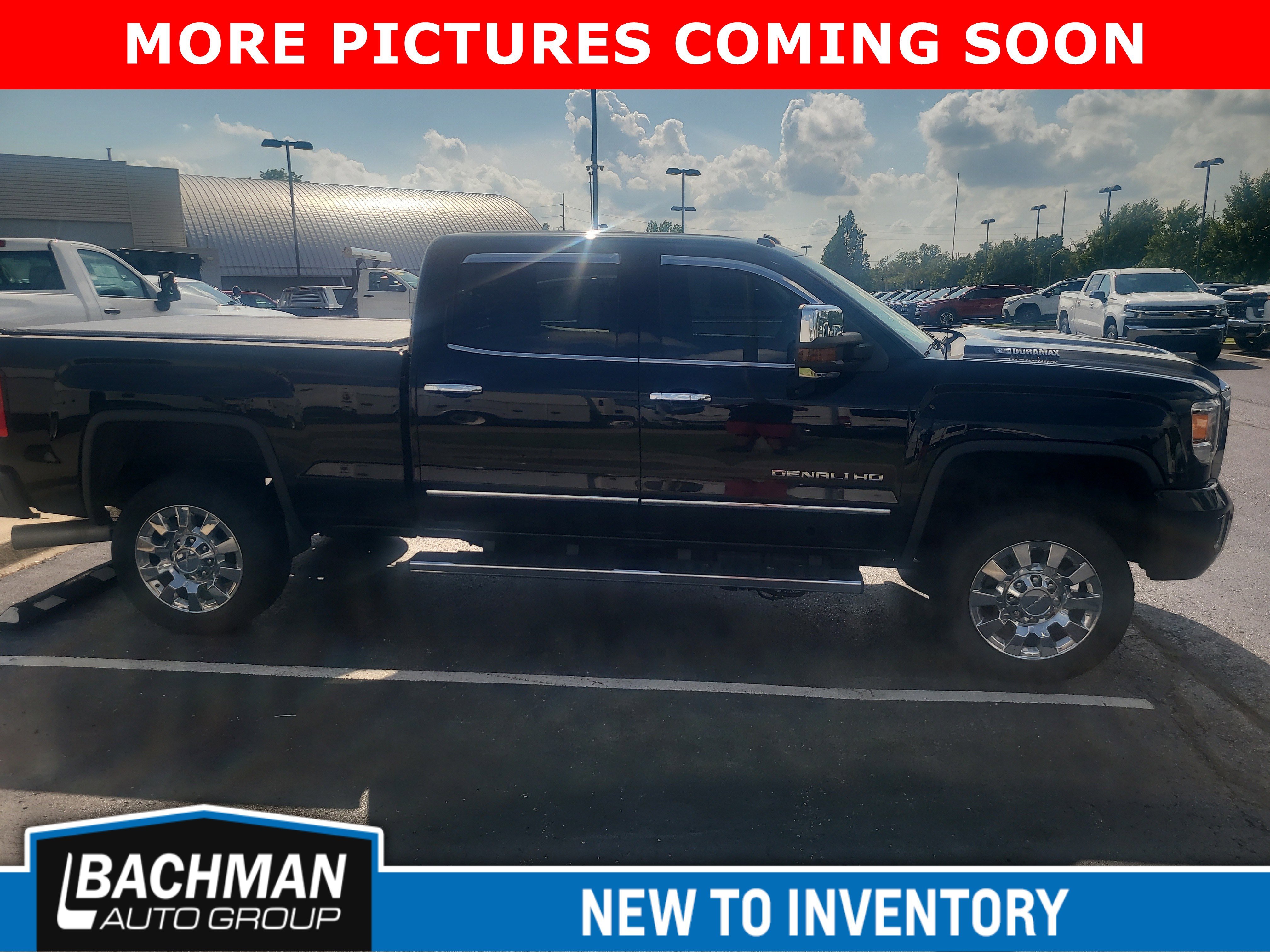 Used 2018 Onyx Black GMC Denali image 2