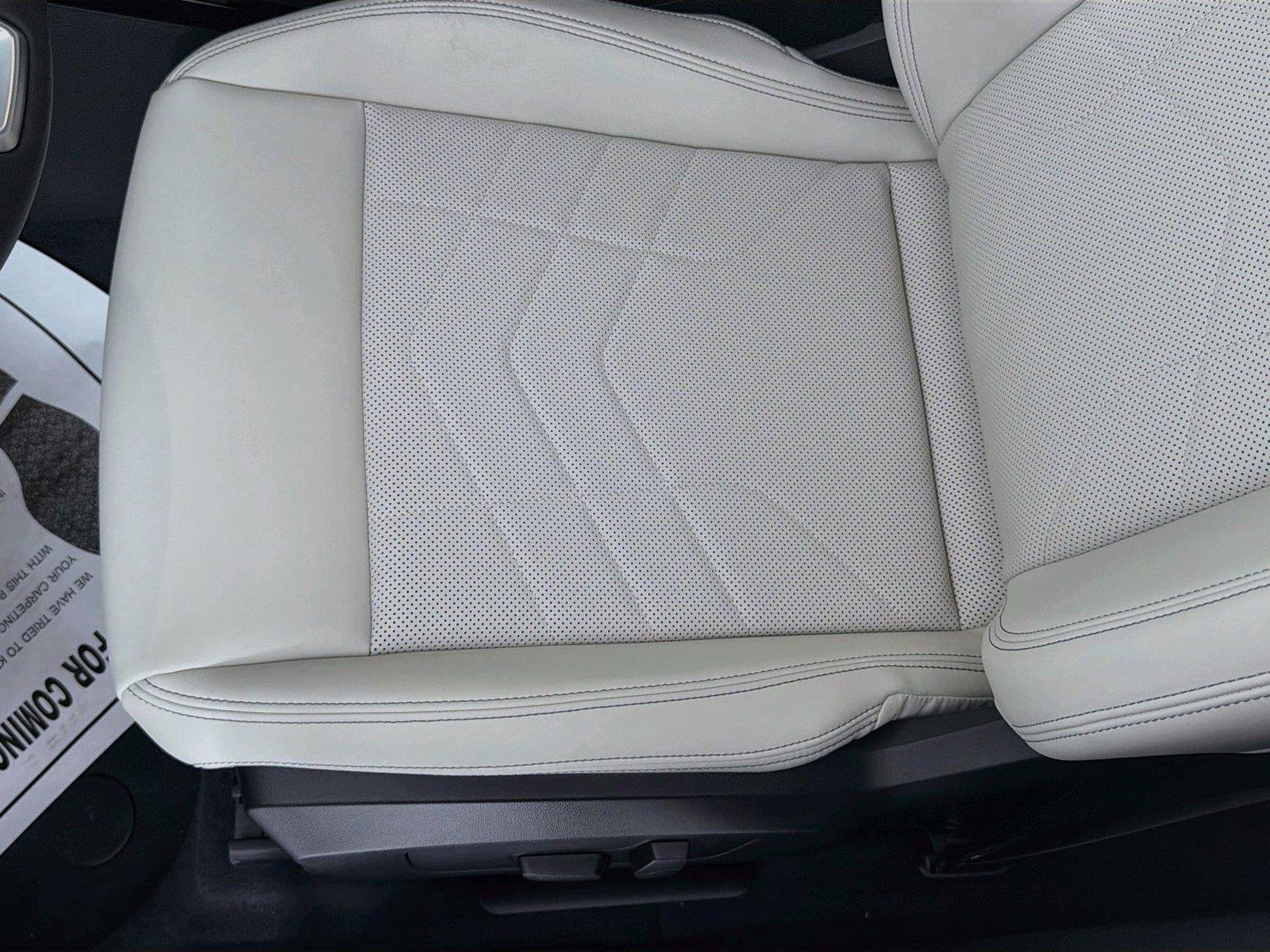 New 2026 Alpine White BMW xDrive28i image 19