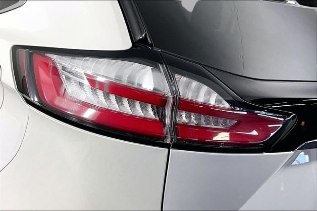Used 2020 White Ford Titanium image 21