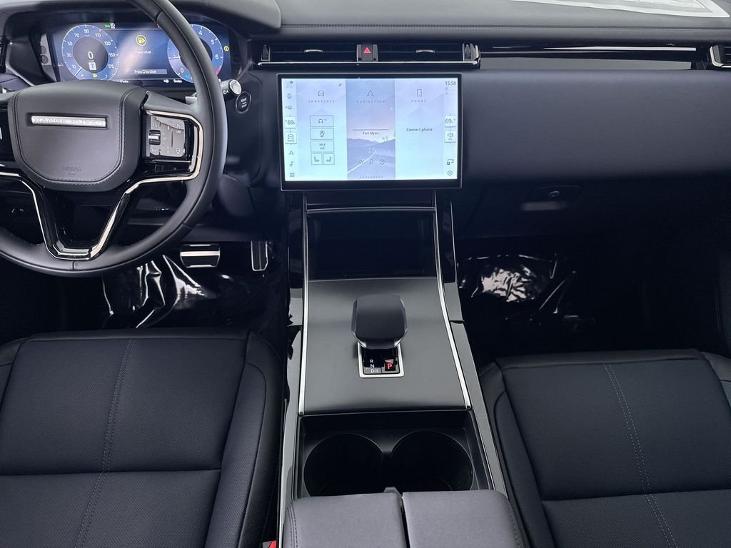 New 2026 Zadar Grey Land Rover Dynamic SE image 19