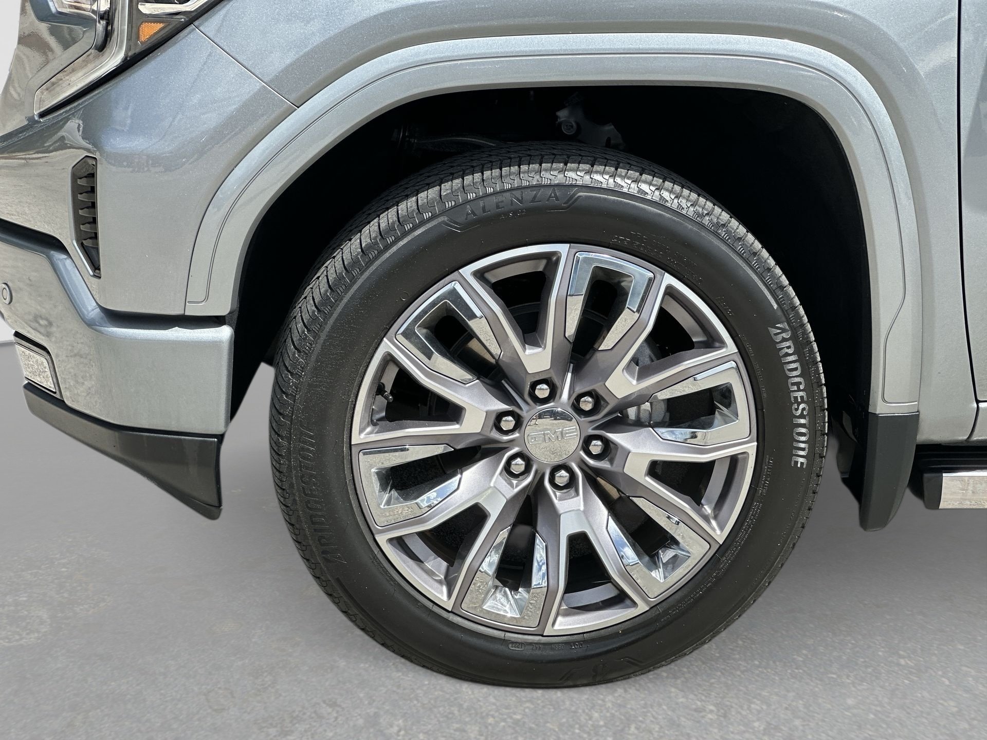 Certified Used 2023 STERLING METALLIC GMC Denali image 33